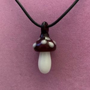 Glass mushroom bead